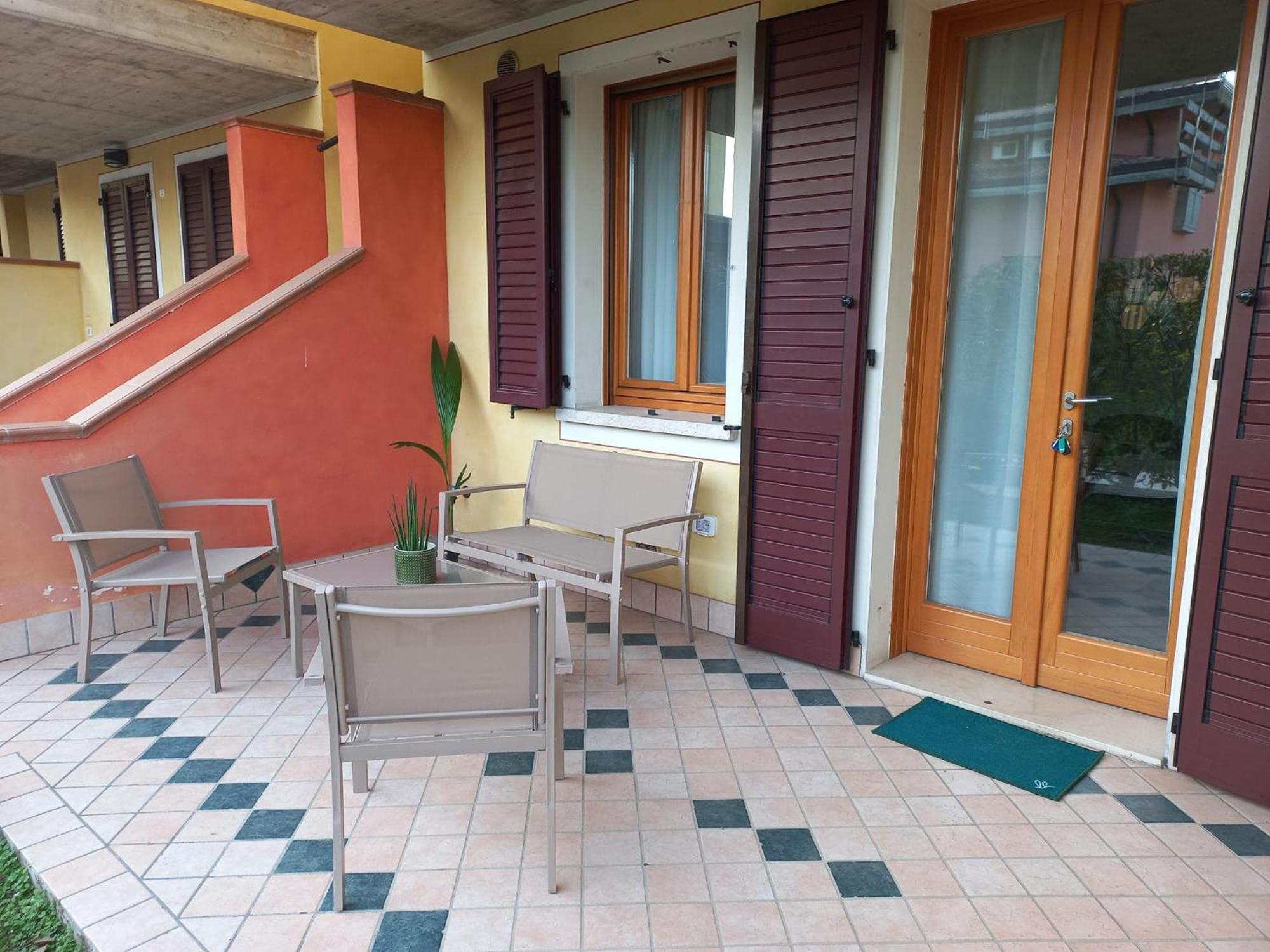 Hoya Apartment Sirmione Exterior foto